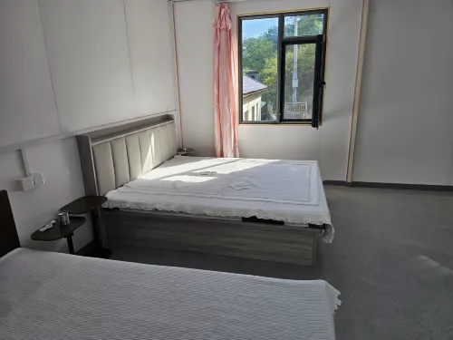 Zixuan Homestay - Mountain view
