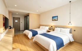 Zhangye Xinrui Yunge Holiday Hotel