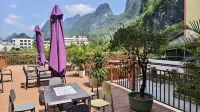 Tianchuang Huah River Homestay (Jiudun Overflow Skylight Cluster) - 2-Star