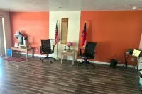 獅子旅館，奧爾伯馬爾，靠近美國52號公路的O酒店 - Wi-Fi