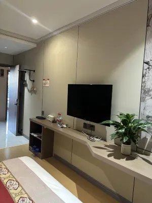 Huike Business Inn - 2-Star