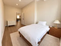 Spacious 2BR · 5 Min to Shangri-La · Central UB - balcony