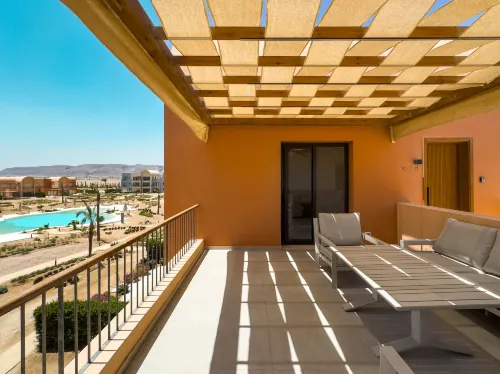 Desert-Chic 2BR + Loft | Pools, Balconies, Gouna - 2 stelle