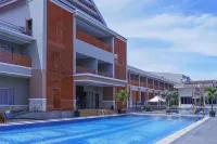 Sutan Raja Hotel Kolaka - 수영장