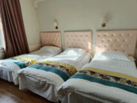 Yongdeng Dihao Business Hotel