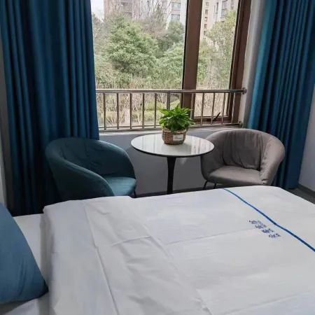 Anqing Anxin Hotel (Xinshi Hospital Shop)