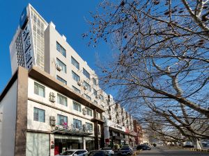 Hanting Hotel (Zhengzhou Nanyang Road Beach Temple Subway Station)