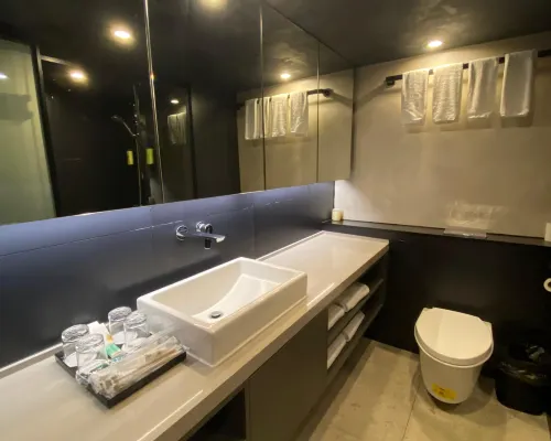 Zhuhai Low-key LOFT Suite Apartment (Huafa Shangdu Haiyin Youyicheng Branch) الغرف Photos