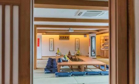 Suitetrails - Jingju Xiantang Chan Life Hotel (Nanda Yi Affiliated Hospital Qingshan Road Subway Station)