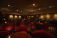 Royal Park Hotel - 5-Star