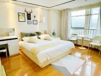 Shangcheng Boutique Apartment (Taizhou Wanda Plaza)