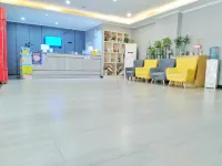 Jinghua Hotel (Jinan Railway Station Laoshangxuan Branch)