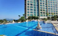 Auberge Discovery Bay Hong Kong - С бассейном