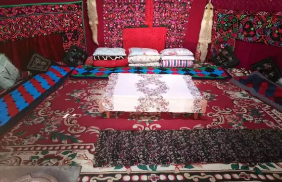 賽里木湖冰河度假村