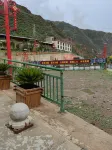 Shangri-La Dongwang Yuxinyun Hotel Các khách sạn gần Balagezong Scenic Area