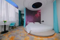 LuLiang lisheng Hotel