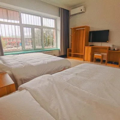 Chengxinfu Hotel Hotels near Zhalainuo'erguojiakuangshan Park