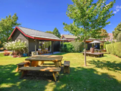Alpine View Lodge Hotels in Wanaka