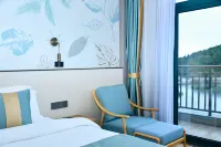 Huayu Mountain Villa Hotels in Cangnan