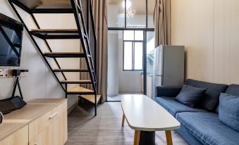 Shahe ServiceApartment (Shenzhen Window of the World)