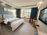 Lake Everbright Hotel Burqin