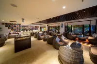 Yunfu Xinxing Chanquan Resort Hotel - 5-Star