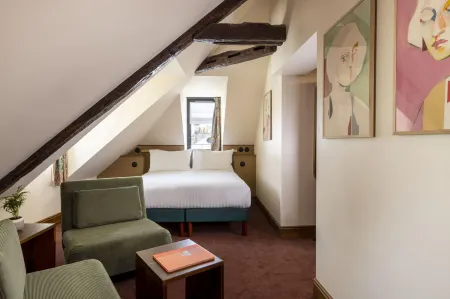 Hotel Ernest Отели рядом с достопримечательностью «Музей Гревен»