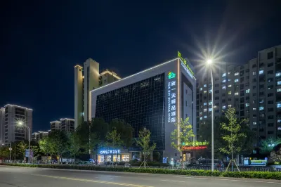 New Day Boutique Hotel (Longwan Airport, Olympic Sports Center, Siqian Street Branch)