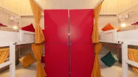 Madpackers Amritsar Bunks, Rooms, & Community Hotels in 