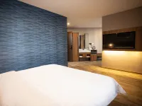 Homeinn Superior Cloud Hotel (Chaoyang Youyi Avenue Railway Station) Hotels near صالة مطار تشاويانغ