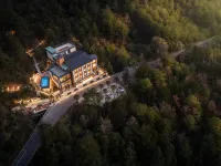 Jinshining Vila Hotels near Jinfuo Mountain