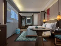 TILL BRIGHT Hotel (Changsha IFS International Finance Center Wu Yi Square) Hotels near Furong Square