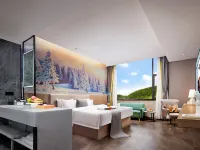 VALATOMS·Fanlatu Hotel (Bipenggou Scenic Area) Hotel a Contea di Li