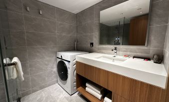 Lingju Chuangxiang Apartment Hotel (Taojin Branch)