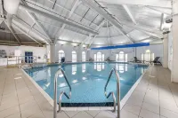 Wychnor Park Country Club - Pools