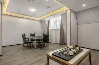 Moshang Qingya Hotel (Guiyang Longdongbao Airport Wushan Valley Branch) Hotels in Longli
