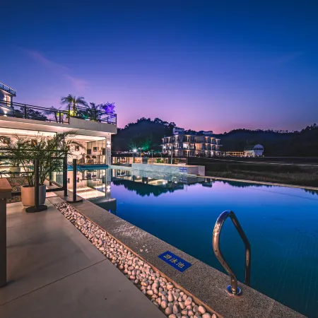 PARKYAH INN