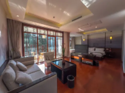 Zhujiangyuan Scenic Area Xiake Caotang