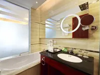 Luoxiahong Hotel فنادق في لانغ جونغ