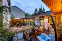 Floral Hotel· Shanghai Blue Lotus Open Boutique Hotel