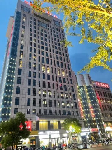 Cumberland Phoenix Hotel