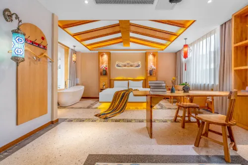 Muxuan Hotel (Vocational Education Park) - Dağ Manzaralı