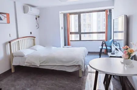 Jiujiang Yisujia Apartment