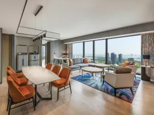 Hilton Saigon
