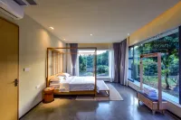 Puruo Shanju Hotel