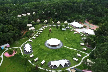 Yunqi Chengyin Valley Camp Отели рядом с достопримечательностью «ShunPing BuXingJie»