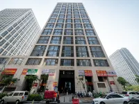 美萊輕奢公寓 后村附近的飯店