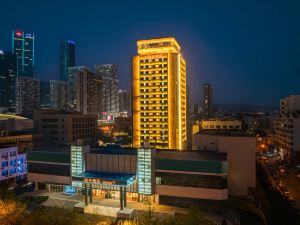 Orange Hotel (Qingdao Shandong Road MixC)