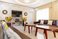 Dinah's Tourist Inn Hotels in Palawan
