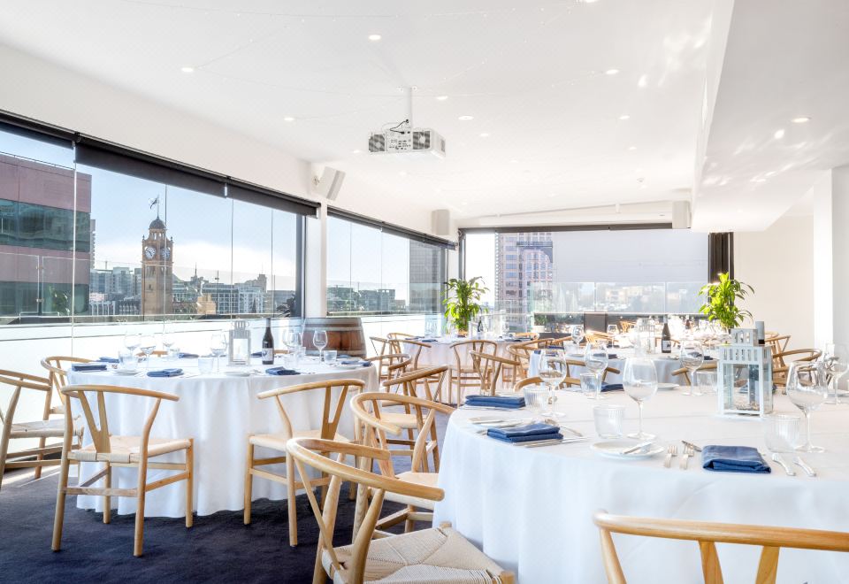 3. 리지스 시드니 ..